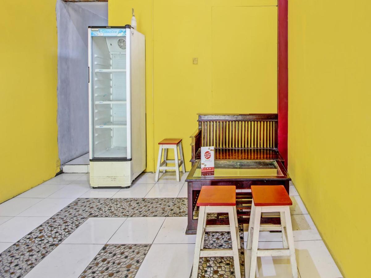 Capital O 91690 Moza Guest House Klaten Dış mekan fotoğraf