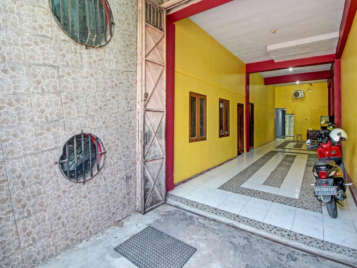 Capital O 91690 Moza Guest House Klaten Dış mekan fotoğraf