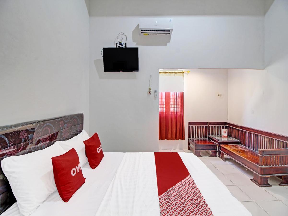 Capital O 91690 Moza Guest House Klaten Dış mekan fotoğraf