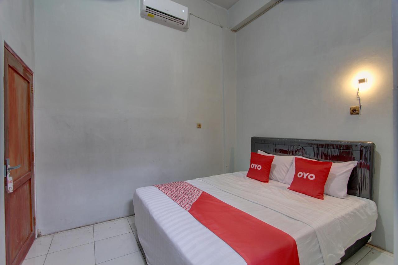 Capital O 91690 Moza Guest House Klaten Dış mekan fotoğraf